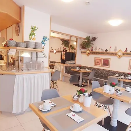 弯格纳兰多斯公寓酒店 酒店 斯图加特